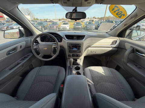 2017 Chevrolet Traverse LS