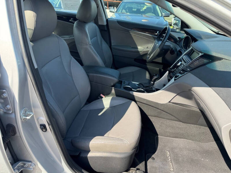 2011 Hyundai Sonata Limited