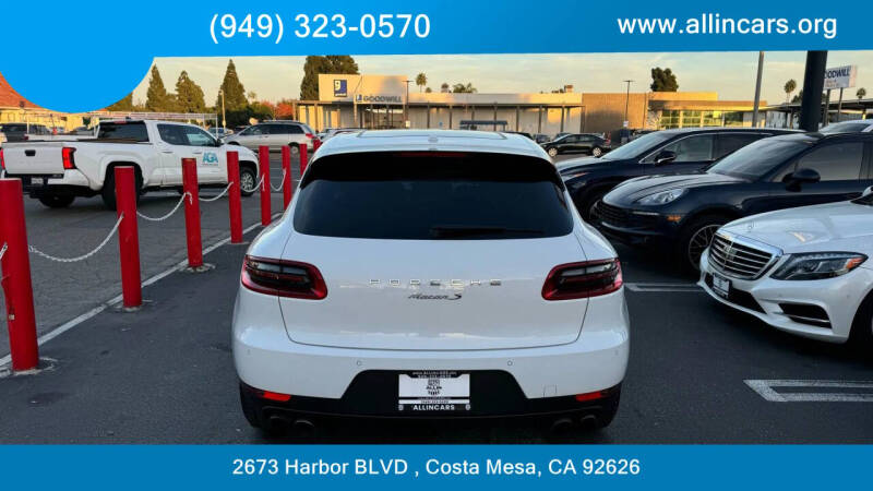 2017 Porsche Macan S