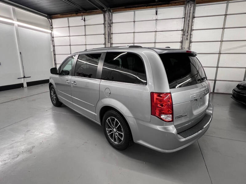 2017 Dodge Grand Caravan SXT