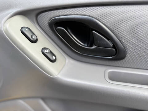 2001 Ford Escape XLS