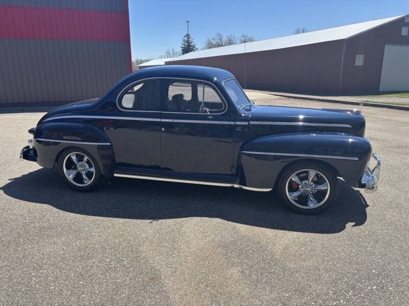 1946 Ford Super Deluxe