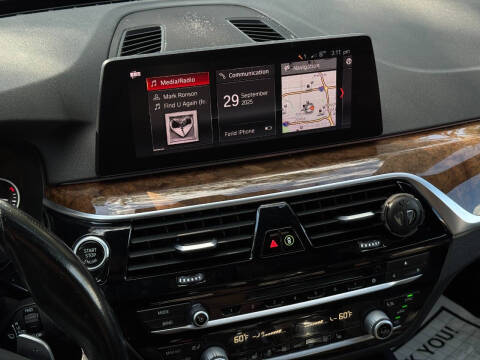 2019 BMW 5 Series 540i