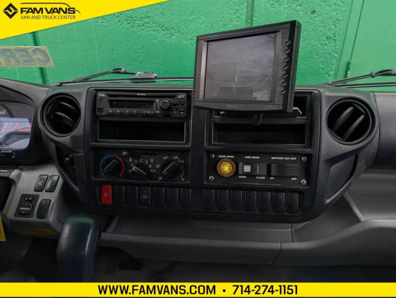 2018 Hino 195
