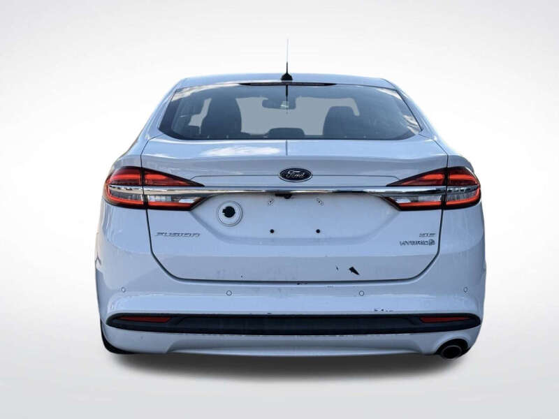 2017 Ford Fusion Hybrid SE