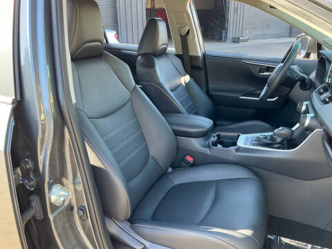 2019 Toyota RAV4 Hybrid Limited