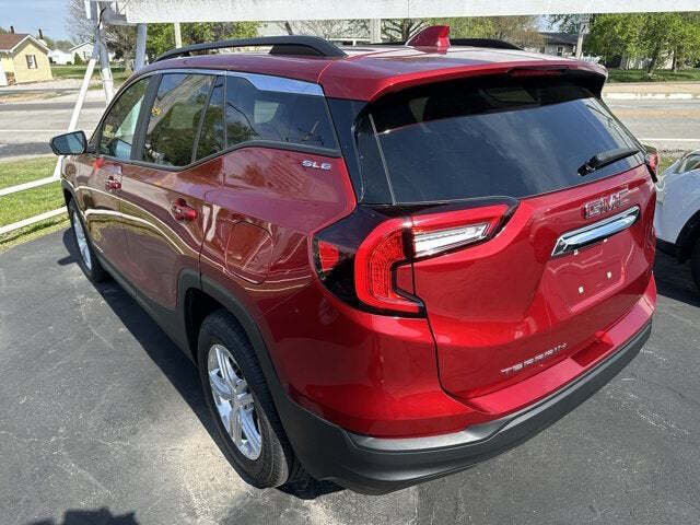 2022 GMC Terrain SLE