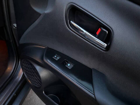 2016 Toyota Prius Three Touring