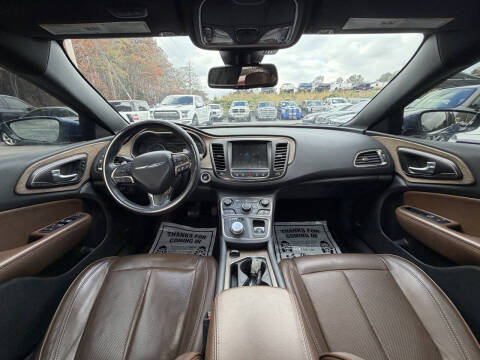 2017 Chrysler 200 C Platinum