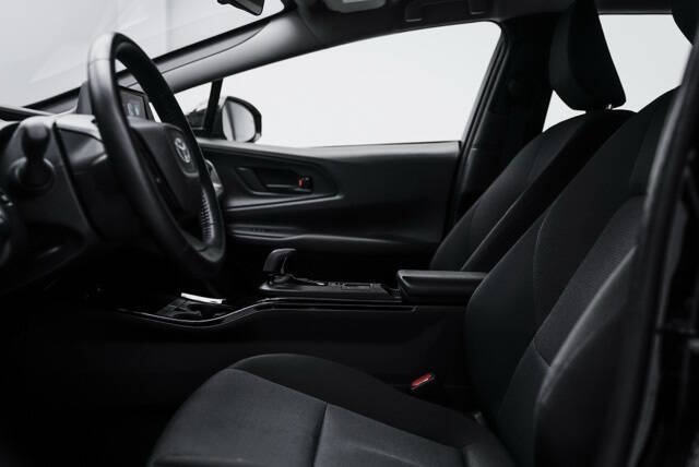 2024 Toyota Prius LE