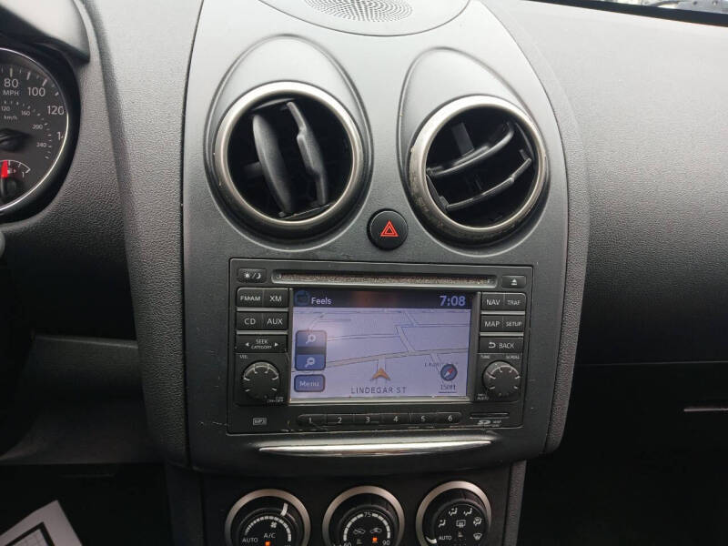 2011 Nissan Rogue SV