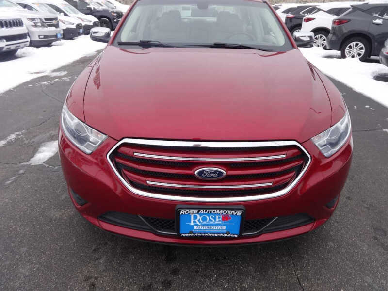 2015 Ford Taurus Limited