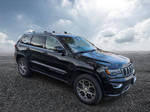 2018 Jeep Grand Cherokee for sale at CPM Motors Inc in Elgin IL