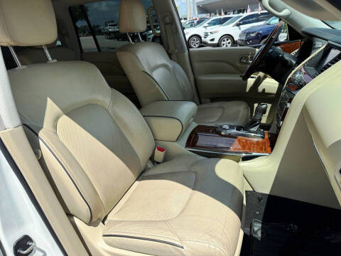 2019 Infiniti QX80 Luxe