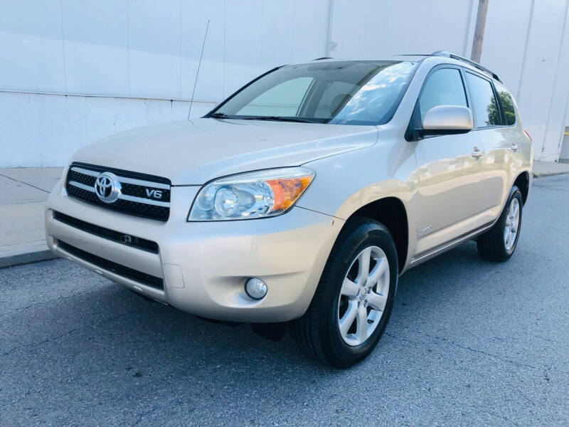 2006 Toyota RAV4 for sale at WALDO MOTORS in Kansas City MO