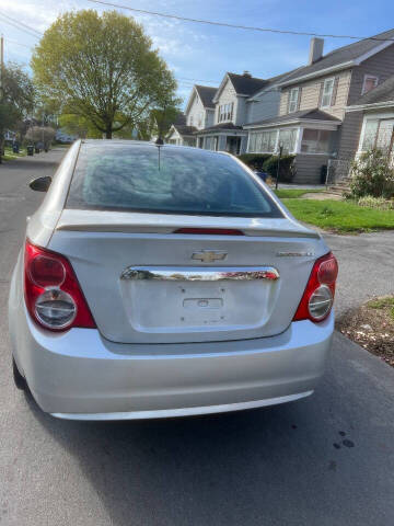 2015 Chevrolet Sonic LT Auto