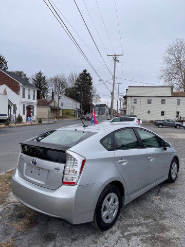 2011 Toyota Prius Two