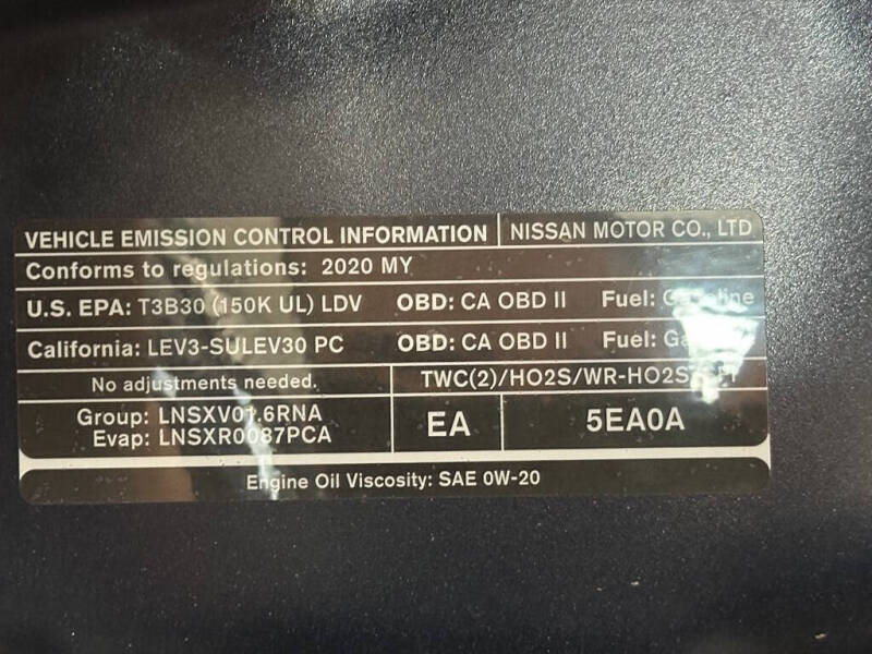 2020 Nissan Kicks SR