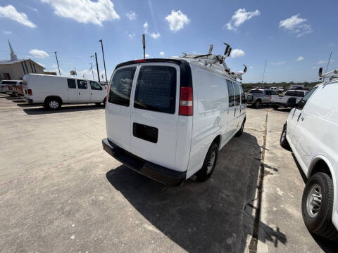 2017 Chevrolet Express 2500