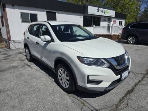 2019 Nissan Rogue for sale at AFFORDABLE IMPORTS in New Hampton NY