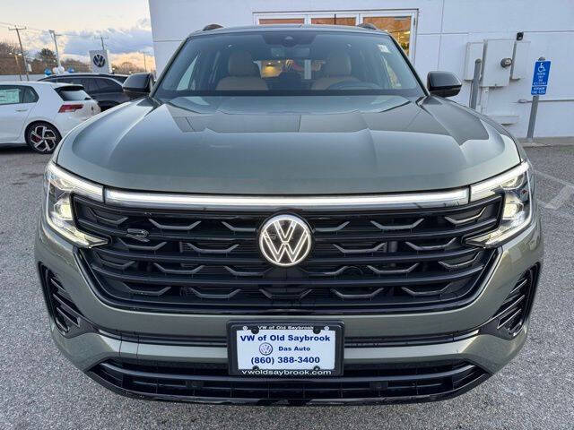 2026 Volkswagen Atlas Cross Sport SEL R-Line Black 4Motion