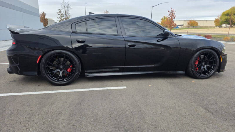 2017 Dodge Charger SRT Hellcat
