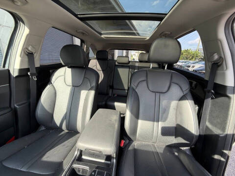 2023 Kia Sorento S