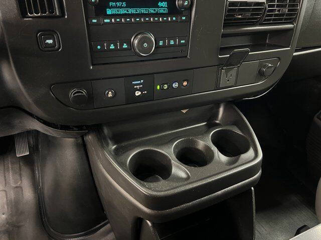 2021 Chevrolet Express 2500