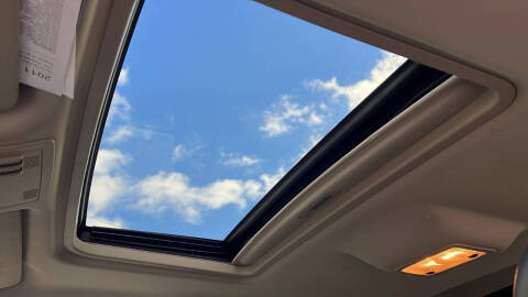 2011 Chevrolet Avalanche LT