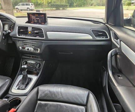 2017 Audi Q3 2.0T Prestige