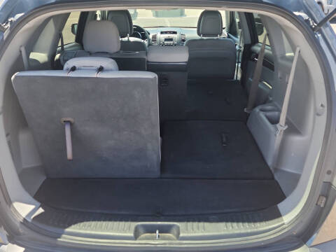 2012 Kia Sorento LX