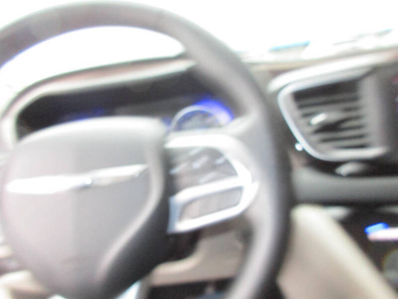 2021 Chrysler Voyager LXi