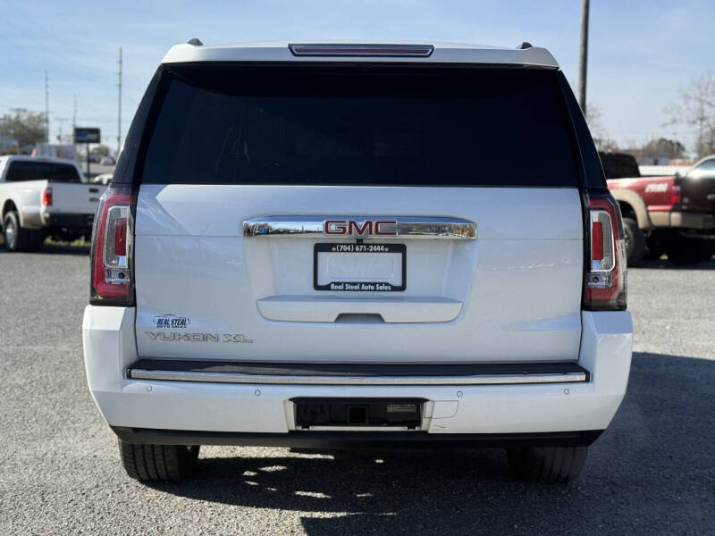 2016 GMC Yukon XL Denali