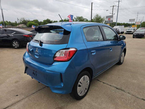2024 Mitsubishi Mirage ES