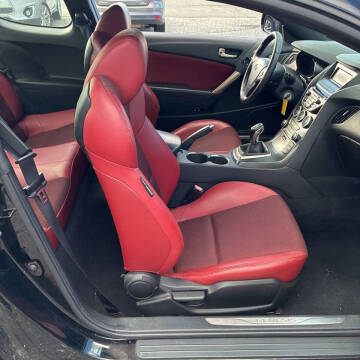 2013 Hyundai Genesis Coupe 3.8 R-Spec