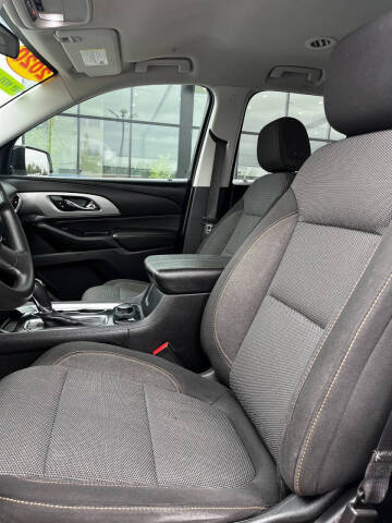 2020 Chevrolet Traverse LS