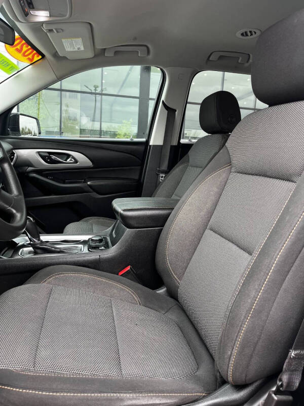 2020 Chevrolet Traverse LS