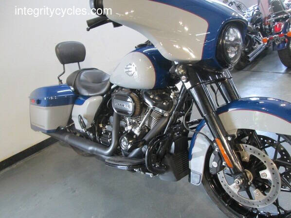 2023 Harley-Davidson Street Glide Special