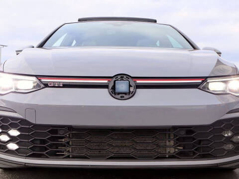 2022 Volkswagen Golf GTI SE