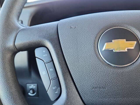 2025 Chevrolet Express 3500