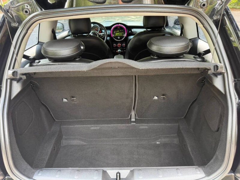 2017 MINI Hardtop 2 Door Cooper