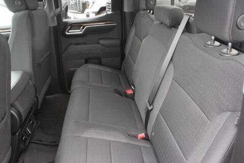 2025 GMC Sierra 1500 SLE