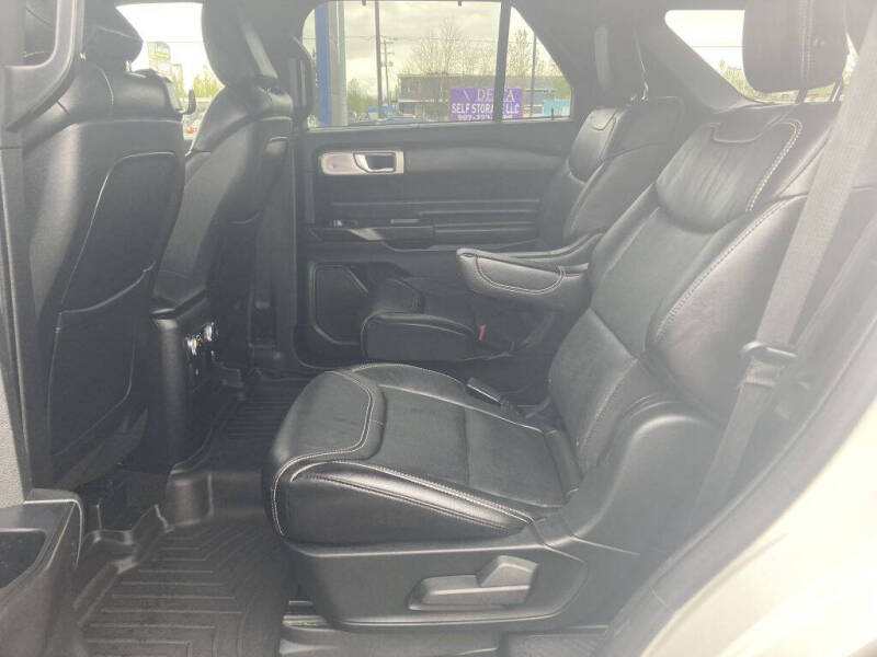 2020 Ford Explorer ST