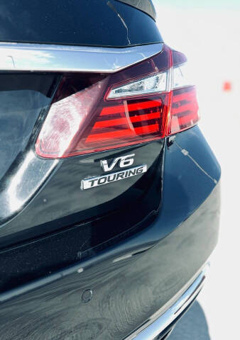 2017 Honda Accord Touring