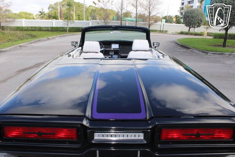 1964 Ford Thunderbird