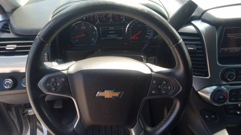 2015 Chevrolet Suburban LT