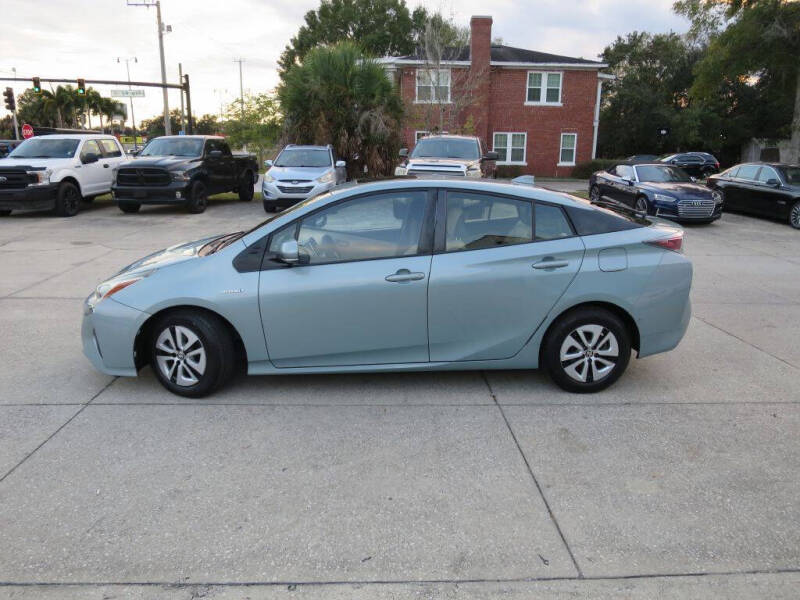 2016 Toyota Prius Four
