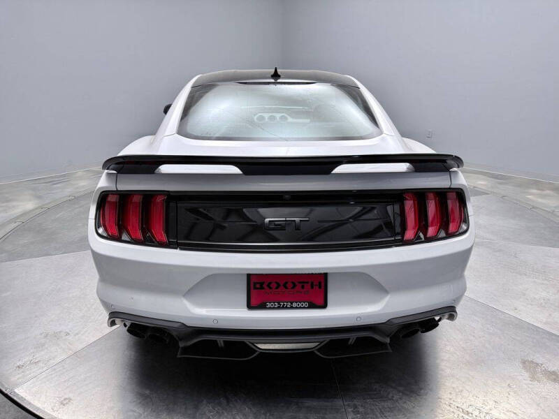 2021 Ford Mustang