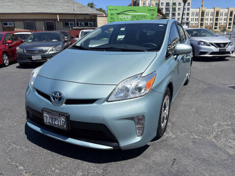 2014 Toyota Prius Three