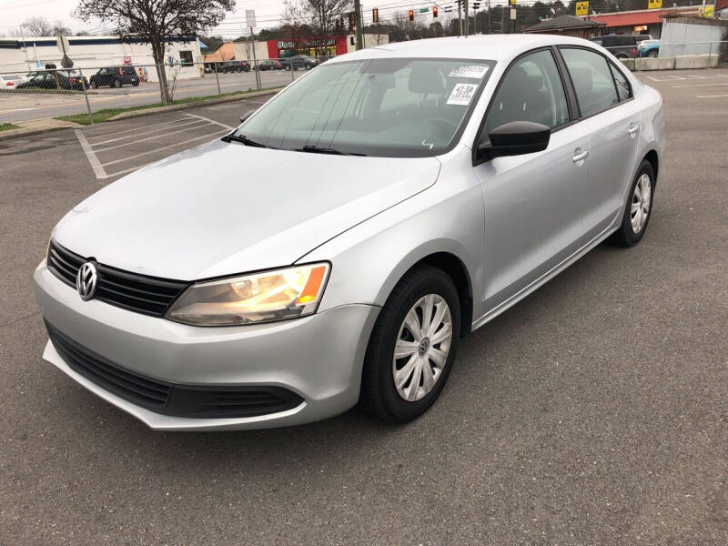 2013 Volkswagen Jetta for sale at Diana Rico LLC in Dalton GA